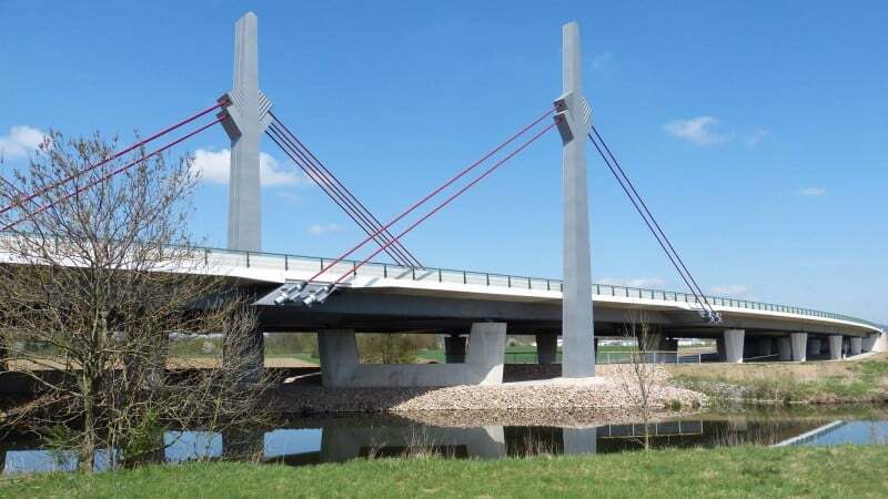 Die Brücke über die BAB A30 bei Bad Oyenhausen